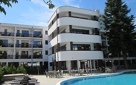 Villa Mare  4*